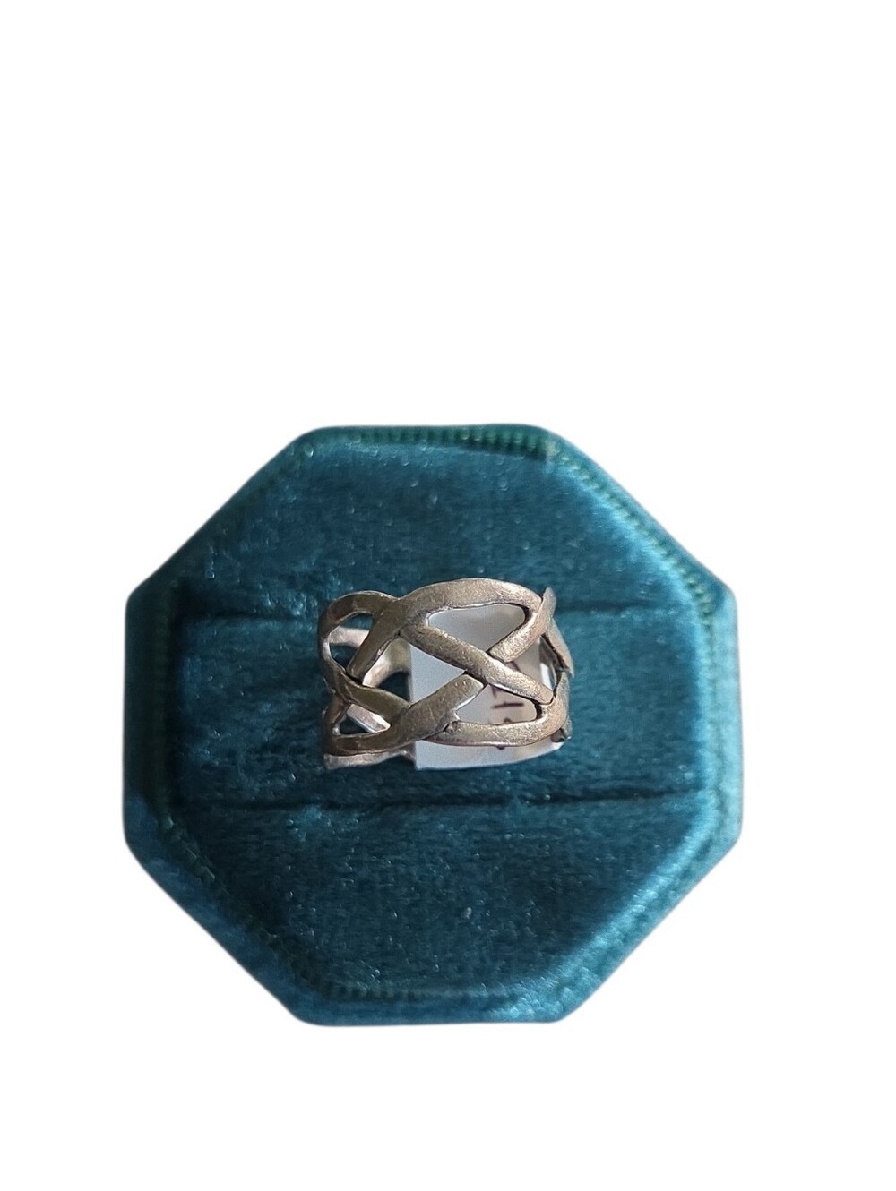 Size 5 Silver Toned Open Weave Women's Ring